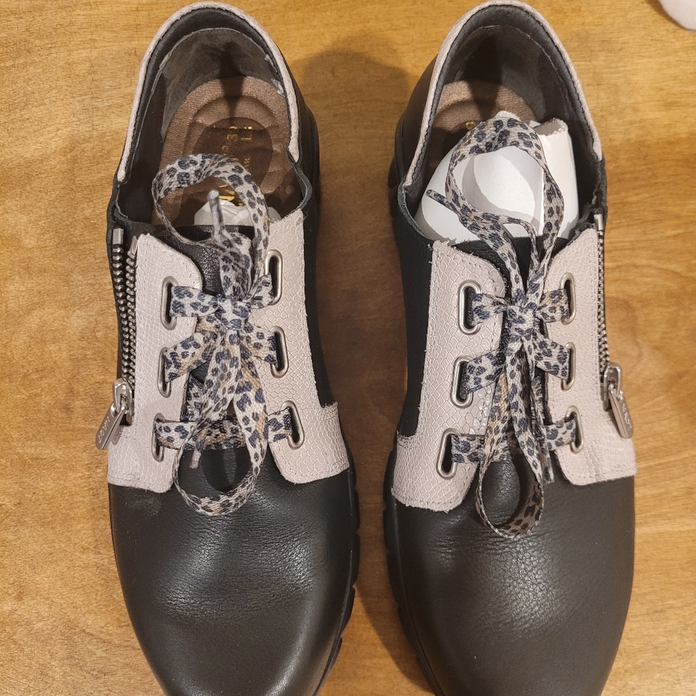 Naot Elios Zip-up Shoes